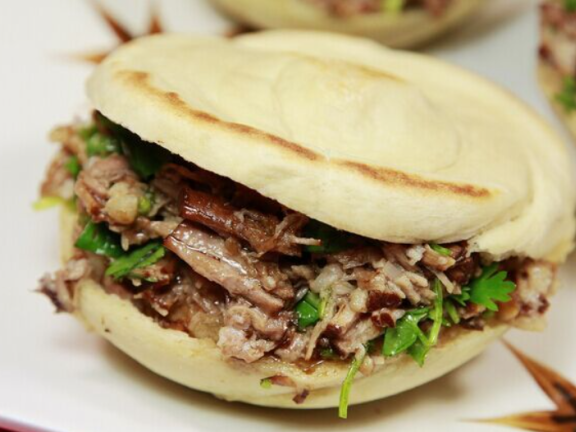 腊汁肉夹馍