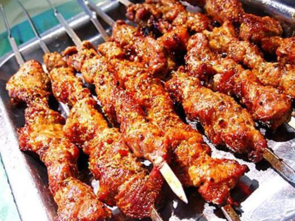 烤羊肉串
